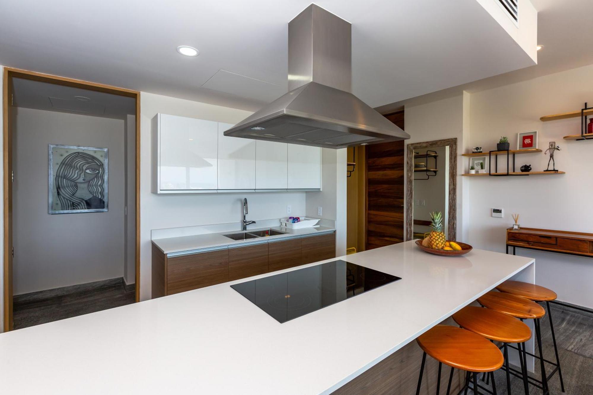 Ocean View Condo - Beach, Pool & Jacuzzi! Канкун Экстерьер фото